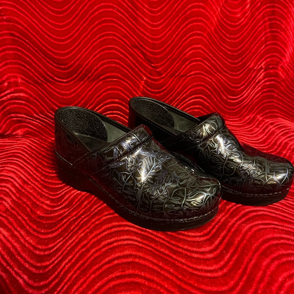 Black Embossed Clogs